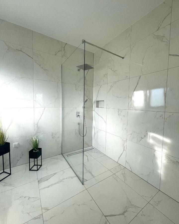 Villa Mila Vrsi Ngoại thất bức ảnh